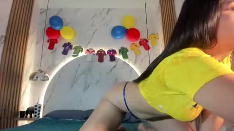 zoeblanc online show from July 2026 10:21:02 AM