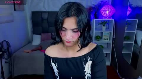ZOE online show from July 2026 08:37:01 PM