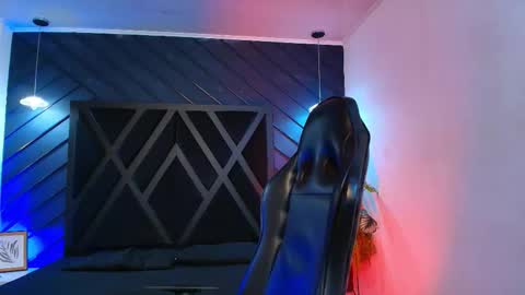 Zoe 3 online show from February 2026 05:23:02 PM