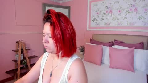 Zoes online show from February 2025 11:20:01 AM