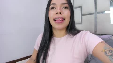 ZoeSwam online show from May 2026 01:19:01 PM
