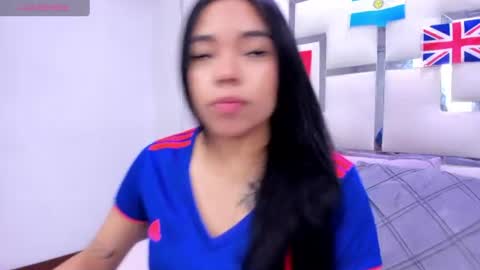 ZoeSwam online show from June 2026 01:09:02 PM