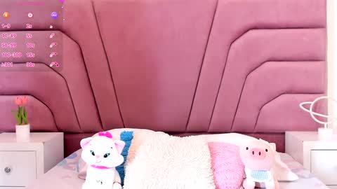 zoewillian online show from January 2025 12:02:02 PM