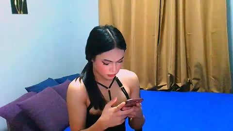 Snapshot of zoey_pleasure chatting on October 2025 07:30:01 AM zoey online show from October 2025 07:30:01 AM