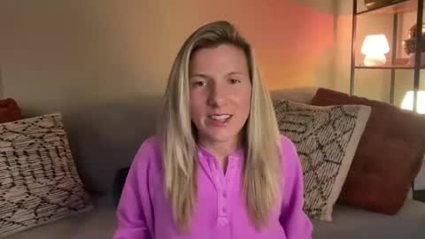 Zoeydanner online show from February 2026 01:33:01 AM