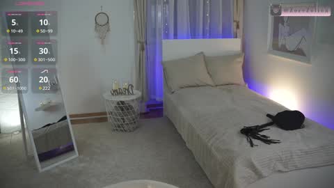 zoezolton online show from December 2024 02:51:01 PM