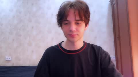 Zombdeeeee online show from May 2026 12:32:01 PM