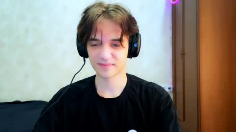 Zombdeeeee online show from May 2026 01:19:01 PM