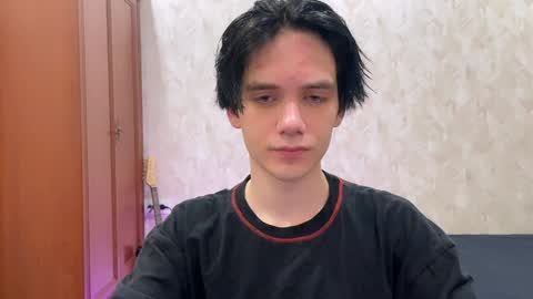Zombdeeeee online show from May 2026 12:29:01 AM