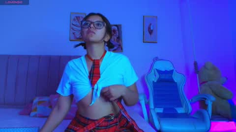 Zoe online show from March 2026 12:11:01 PM