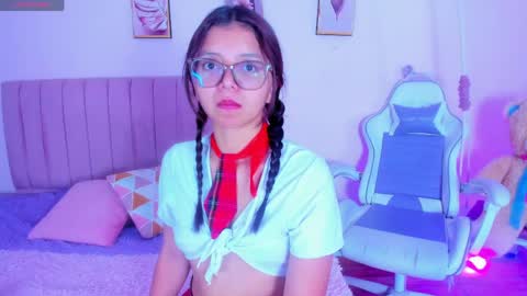 Zoe online show from April 2026 12:06:01 PM