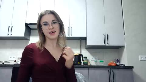 Snapshot of zoriana20 chatting on October 2025 06:47:01 PM zoriana20 online show from October 2025 06:47:01 PM