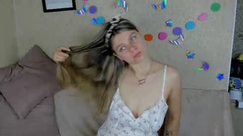Snapshot of zorianaa_ chatting on July 2026 09:00:02 PM Zoriana online show from July 2026 09:00:02 PM