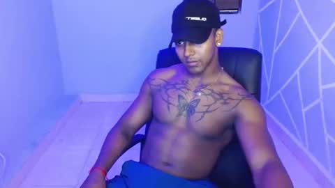 Zoriel online show from April 2026 06:02:01 PM