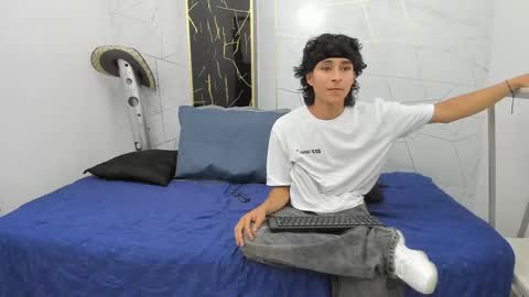     online show from October 2025 08:20:02 PM