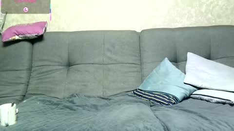 ztigrousz online show from February 2026 06:56:02 PM