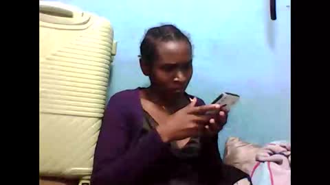 zuana14 online show from October 2025 03:43:01 PM