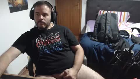 Snapshot of zuheyla26 chatting on December 2024 02:31:01 AM Zuheyla online show from December 2024 02:31:01 AM