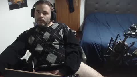 Snapshot of zuheyla26 chatting on December 2024 02:25:02 AM Zuheyla online show from December 2024 02:25:02 AM