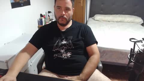 Snapshot of zuheyla26 chatting on October 2025 05:25:02 PM Zuheyla online show from October 2025 05:25:02 PM