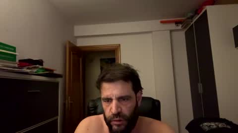 Snapshot of zurdineno chatting on June 2026 09:54:02 PM zurdineno online show from June 2026 09:54:02 PM