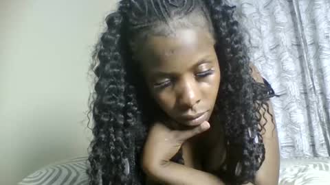 zurivelvetstudio online show from January 2026 10:57:02 PM