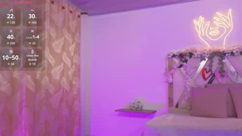 Snapshot of zury_tay chatting on October 2025 11:49:02 AM ZURY online show from October 2025 11:49:02 AM