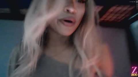 ZYA online show from December 2024 01:37:02 AM