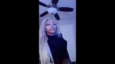 ZYA online show from December 2025 12:51:02 AM