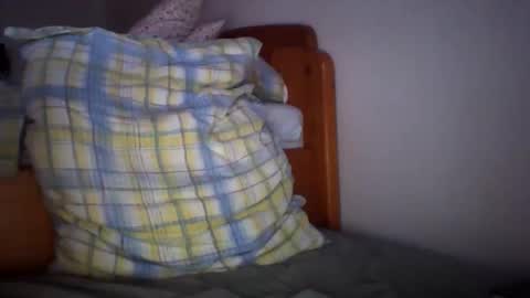 zyggy87 online show from December 2025 06:41:02 AM