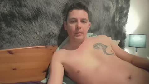 Artnoyz Shower online show from March 2026 10:37:02 PM