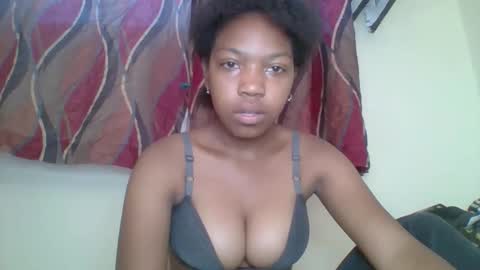 zyraelle_01 online show from April 2026 06:55:02 AM