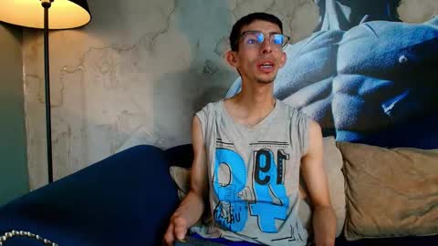 Zyro Nigth online show from November 2025 05:11:01 PM