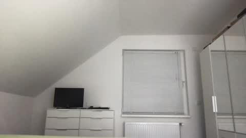 zzz123_cam online show from November 2025 03:58:02 PM