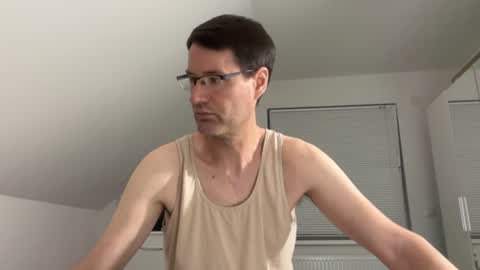 Snapshot of zzz123_cam chatting on July 2026 03:01:02 PM zzz123_cam online show from July 2026 03:01:02 PM