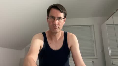 Snapshot of zzz123_cam chatting on August 2026 03:15:01 PM zzz123_cam online show from August 2026 03:15:01 PM