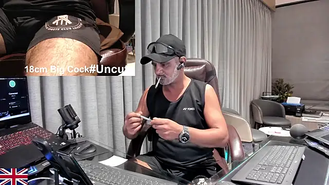 OnlineBossUK online show from June 2026 04:42:01 PM