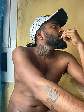 Snapshot of IviedWaster chatting on February 2025 11:52:01 PM IviedWaster online show from February 2025 11:52:01 PM