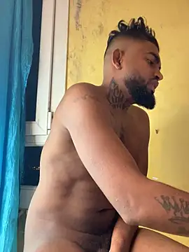 Snapshot of IviedWaster chatting on March 2025 02:59:01 AM IviedWaster online show from March 2025 02:59:01 AM