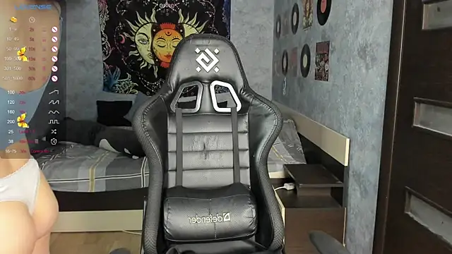 Horny Nikki  online show from February 2025 03:08:02 AM