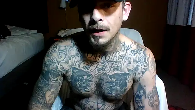 Snapshot of DADDY_KANE8--- chatting on December 2024 08:15:01 PM DADDY KANE8--- online show from December 2024 08:15:01 PM