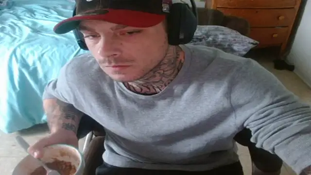 Snapshot of DADDY_KANE8--- chatting on July 2026 04:20:01 PM DADDY KANE8--- online show from July 2026 04:20:01 PM