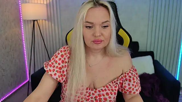 MissyMartinez online show from April 2026 07:14:01 AM