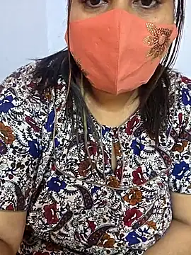 MOM-SUN-COUPLE online show from March 2026 09:12:02 AM