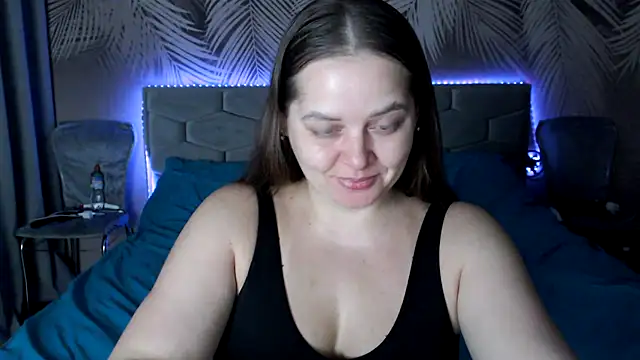 uliastar online show from November 2025 07:08:02 AM