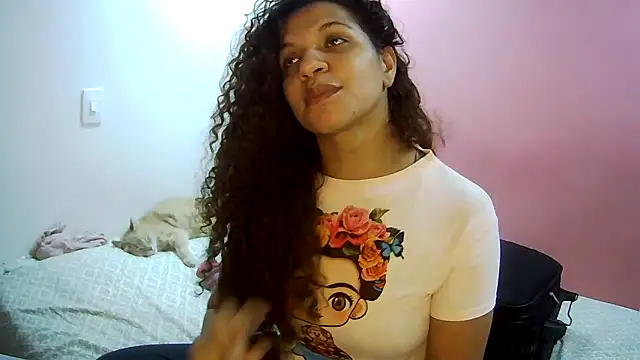 gatubelahot online show from January 2026 12:48:01 AM