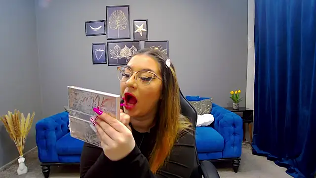 Katewalker  online show from January 2025 06:14:02 PM