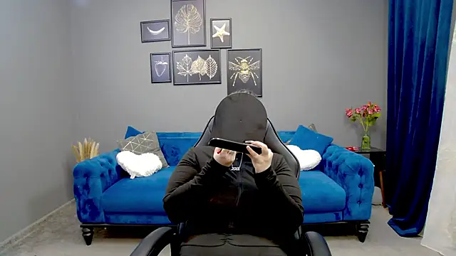 Katewalker  online show from March 2025 06:12:01 PM