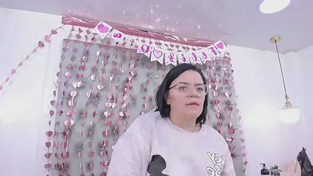 anette cooper online show from February 2026 03:32:02 AM