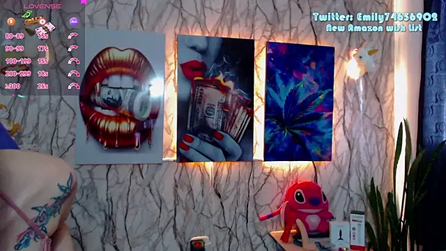 Snapshot of EmiTranny chatting on February 2026 02:25:02 PM EmiTranny online show from February 2026 02:25:02 PM